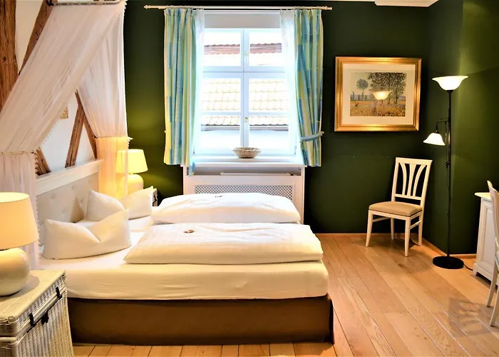 Kronacher Stadthotels 4* קרונאך