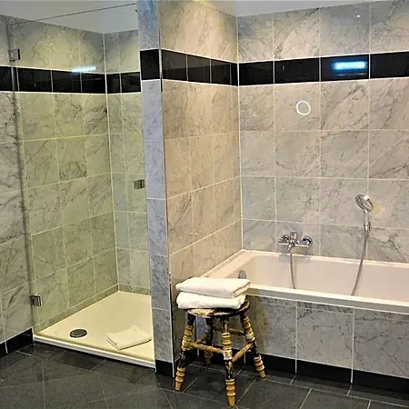 Hotel Kronacher Stadthotels 4*
