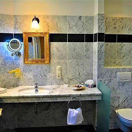 Kronacher Stadthotels Hotel 4*