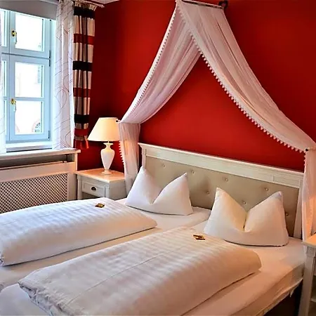 Kronacher Stadthotels 4*
