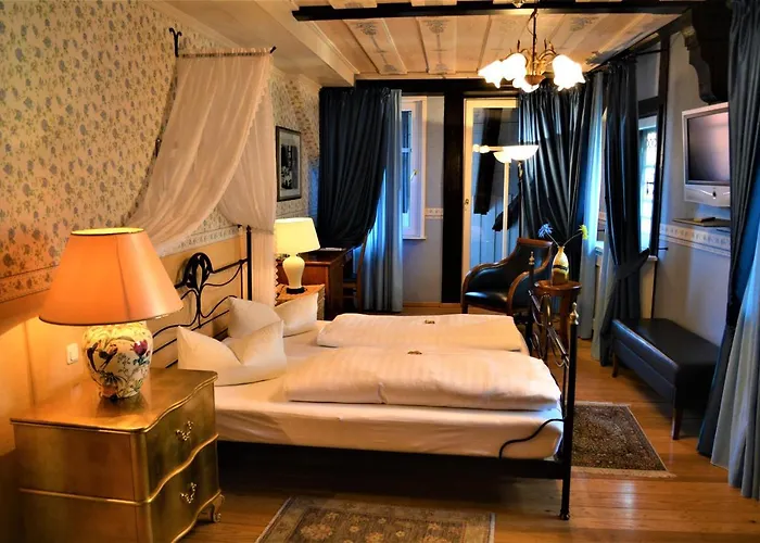 Kronacher Stadthotels 4*
