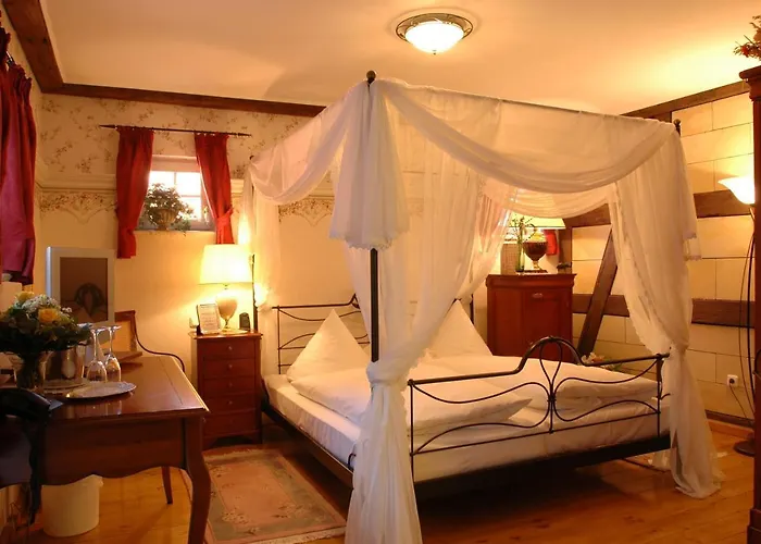 فندق Kronacher Stadthotels 4*