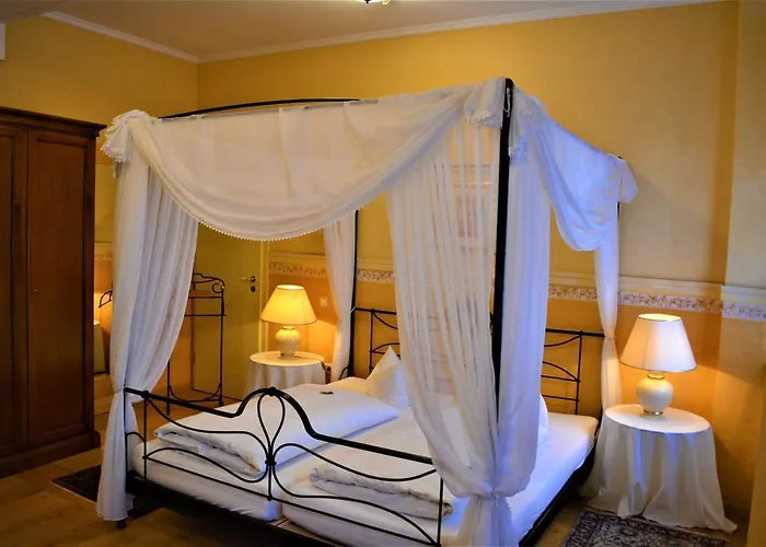 Kronacher Stadthotels Hotel 4*